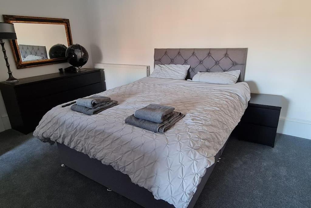 Large 4 Bed Διαμέρισμα Εδιμβούργο Εξωτερικό φωτογραφία