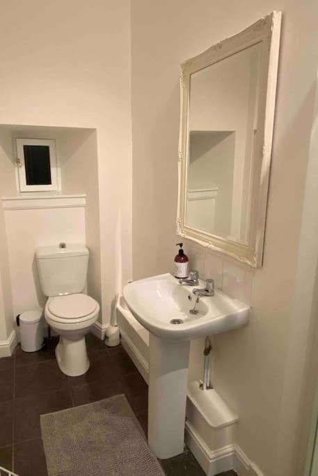 Large 4 Bed Διαμέρισμα Εδιμβούργο Εξωτερικό φωτογραφία